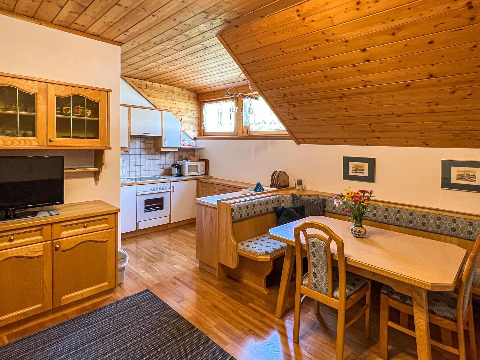 Ferienwohnungen Am See Haus Spitzer Keutschach am See Eksteriør billede